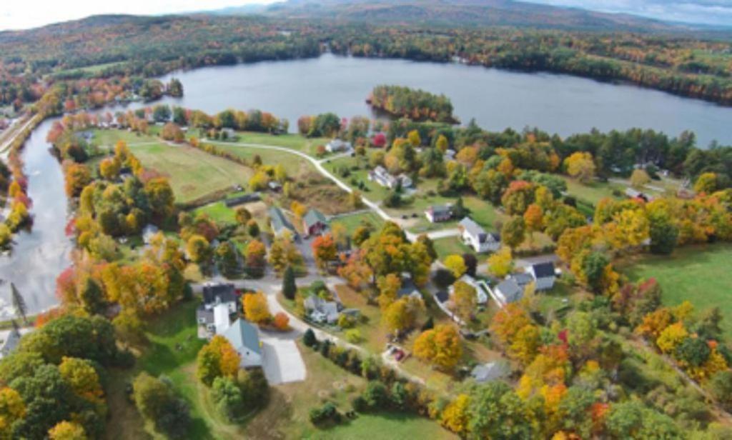 Andover Highland Lake Inn מראה חיצוני תמונה