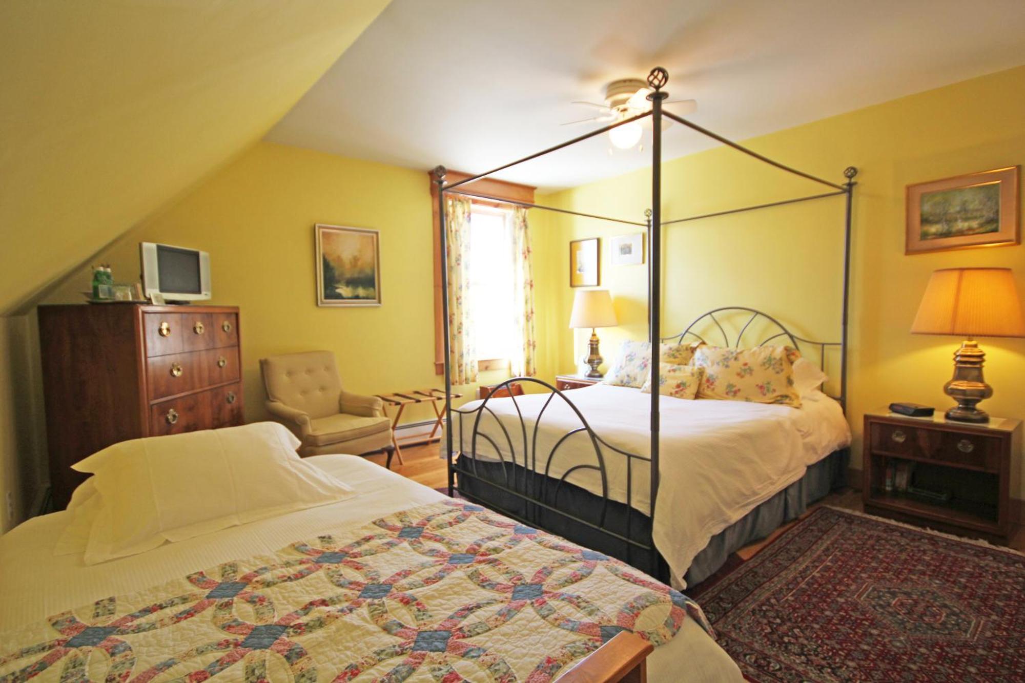 Andover Highland Lake Inn חדר תמונה