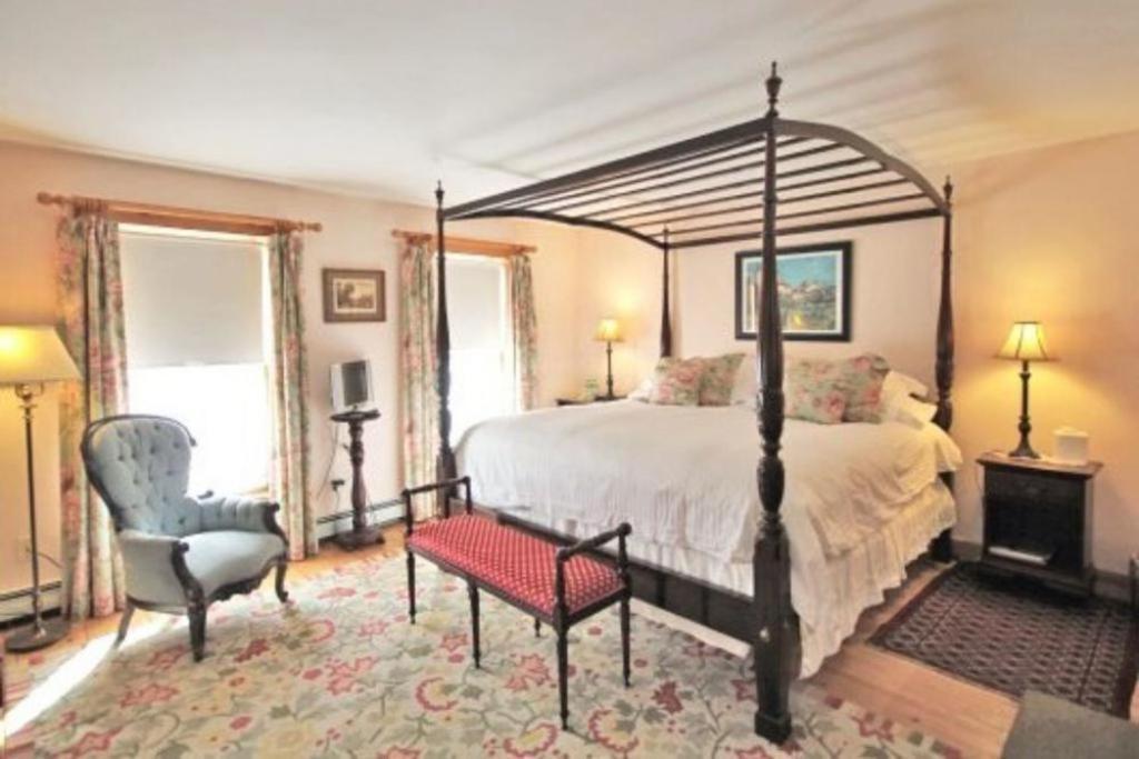 Andover Highland Lake Inn מראה חיצוני תמונה